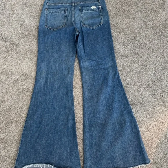 Anthropologie Blue Flare Jeans Worn only once - Picture 7 of 7